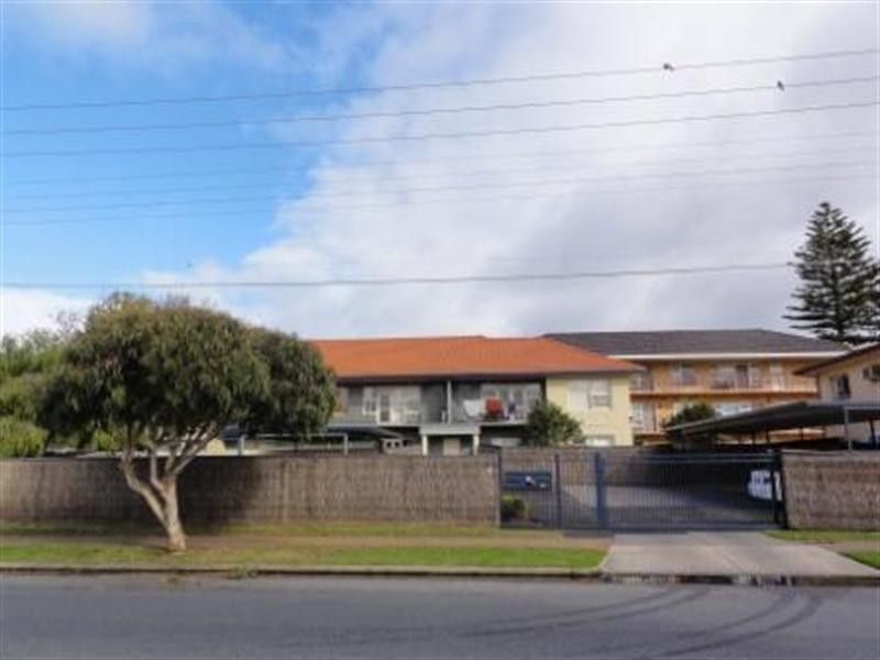 4/41 Military Road, West Beach SA 5024