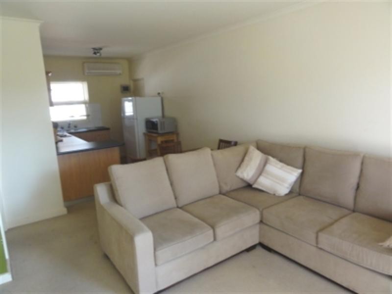 4/41 Military Road, West Beach SA 5024