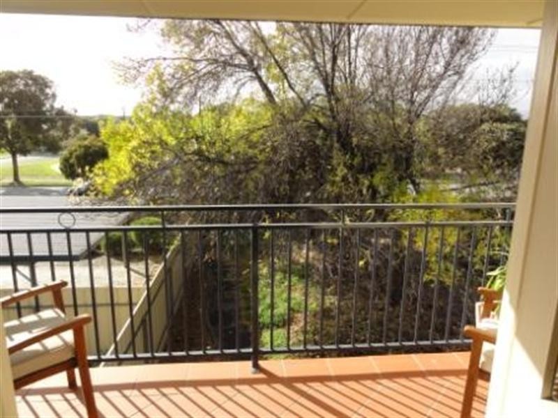 4/41 Military Road, West Beach SA 5024