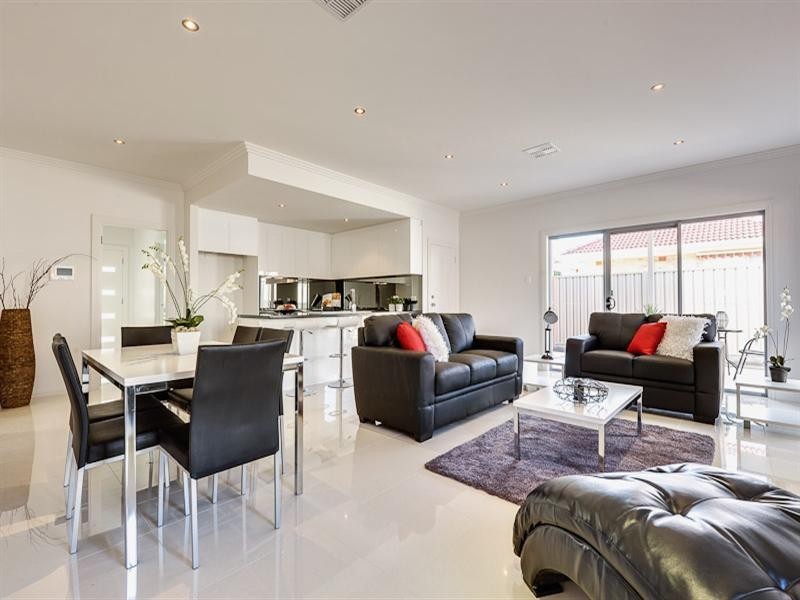 4 Ayr Avenue, Seaton SA 5023