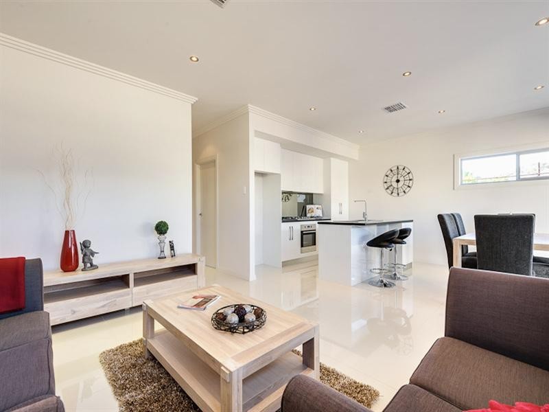 1/4B Ayr Avenue, Seaton SA 5023