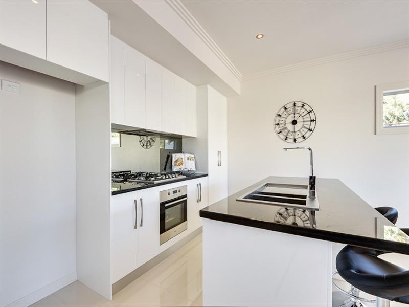 1/4B Ayr Avenue, Seaton SA 5023