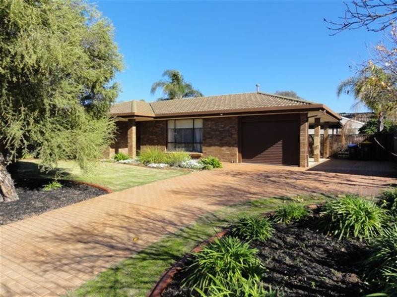 46 Lakeview Avenue, West Lakes SA 5021