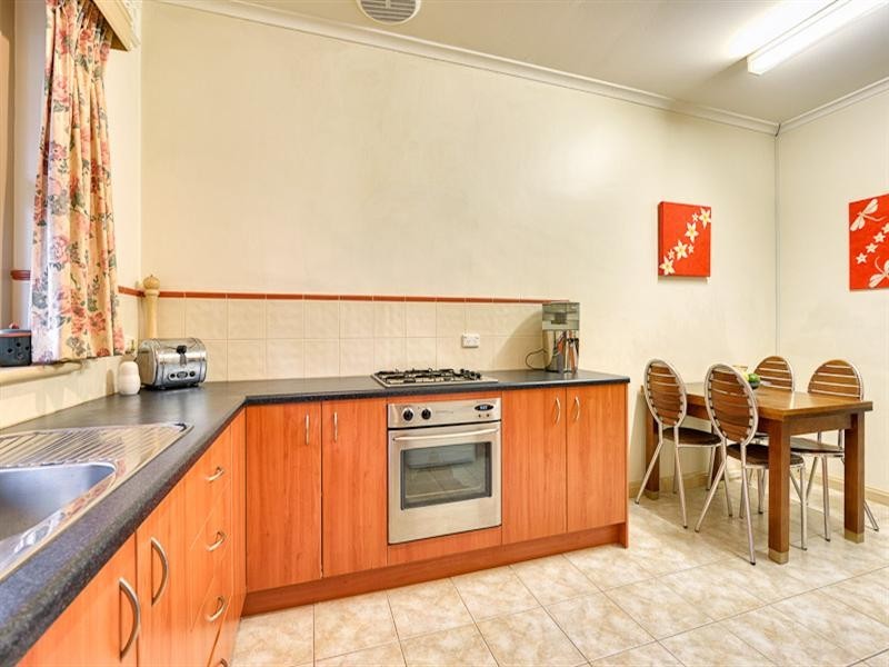2/303 Kensington Road, Kensington Park SA 5068