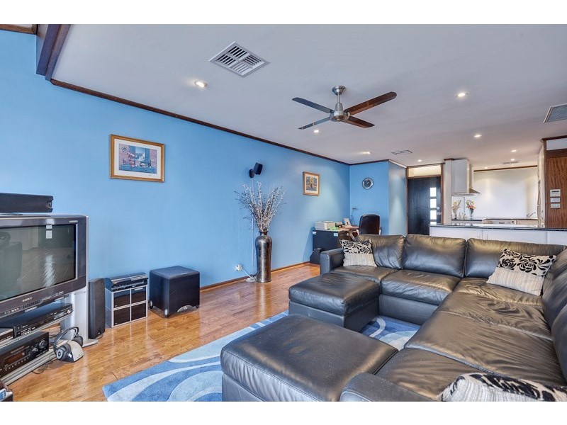 7/78 Military Road, Tennyson SA 5022