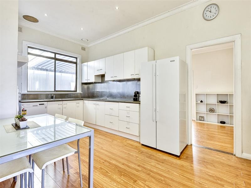 237 Railway Terrace, Taperoo SA 5017