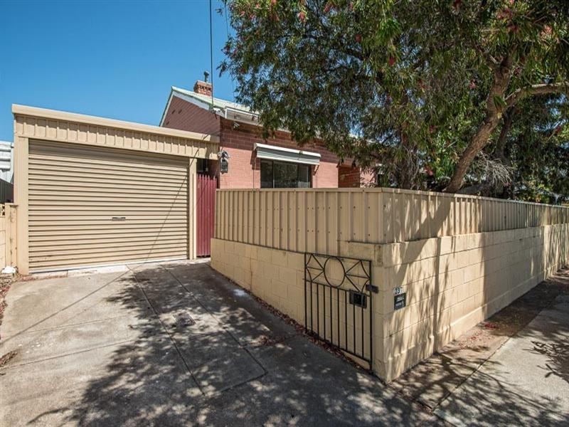 237 Railway Terrace, Taperoo SA 5017