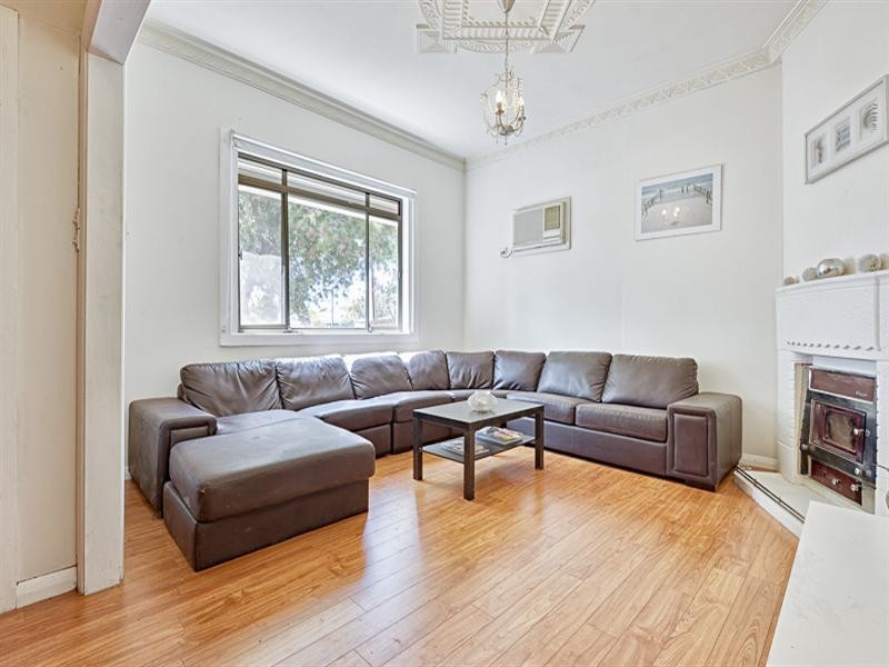 237 Railway Terrace, Taperoo SA 5017