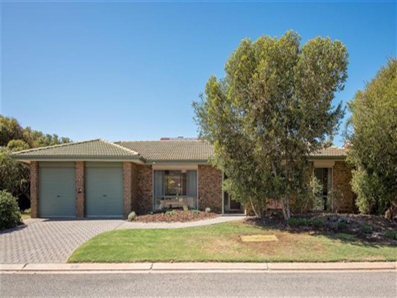 5 Newporter Terrace, West Lakes Shore SA 5020