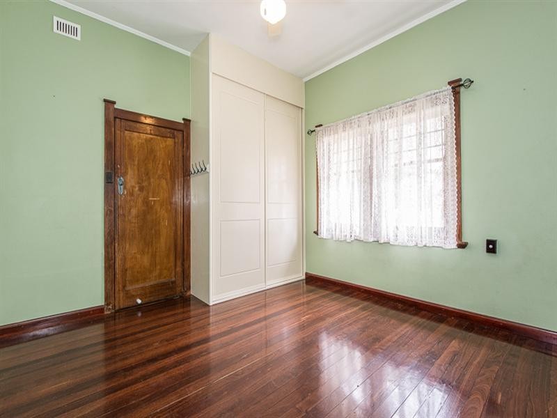 26 Fortisgreen Avenue, Pennington SA 5013