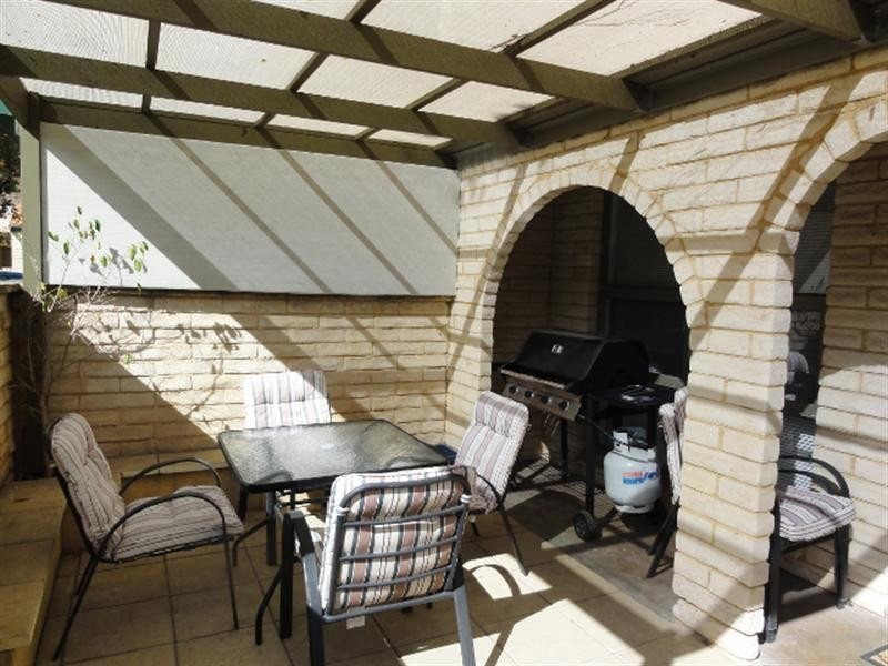 unit 8/1 Mooloola Way, West Lakes Shore SA 5020