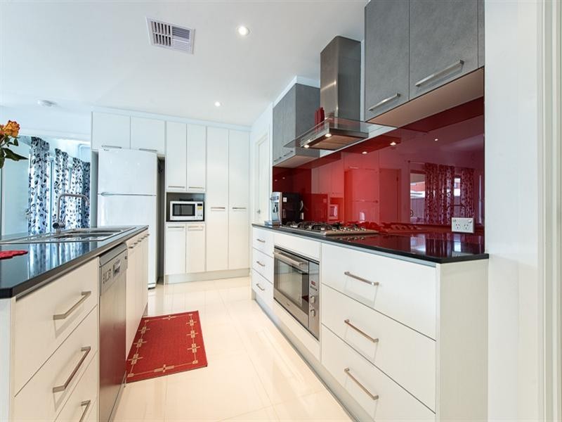 12 Emery Place, Woodville SA 5011