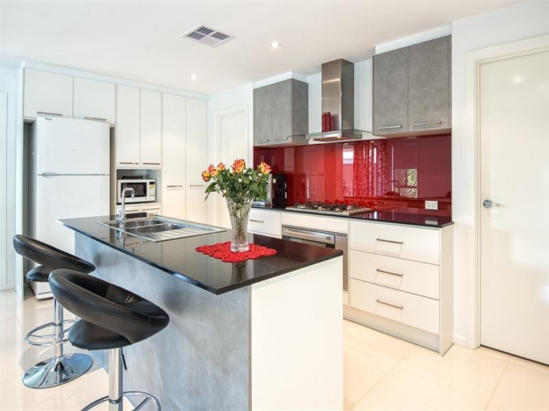 12 Emery Place, Woodville SA 5011