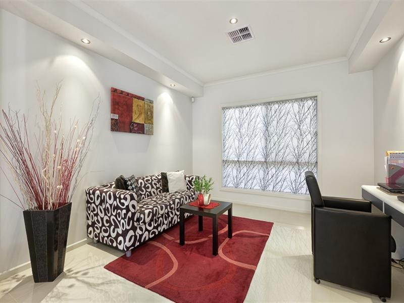 12 Emery Place, Woodville SA 5011