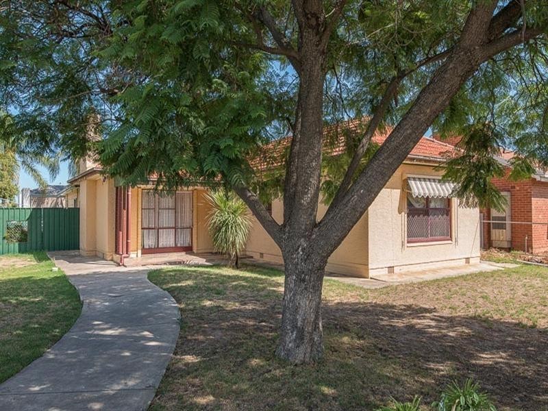 10 Poole Avenue, Woodville South SA 5011