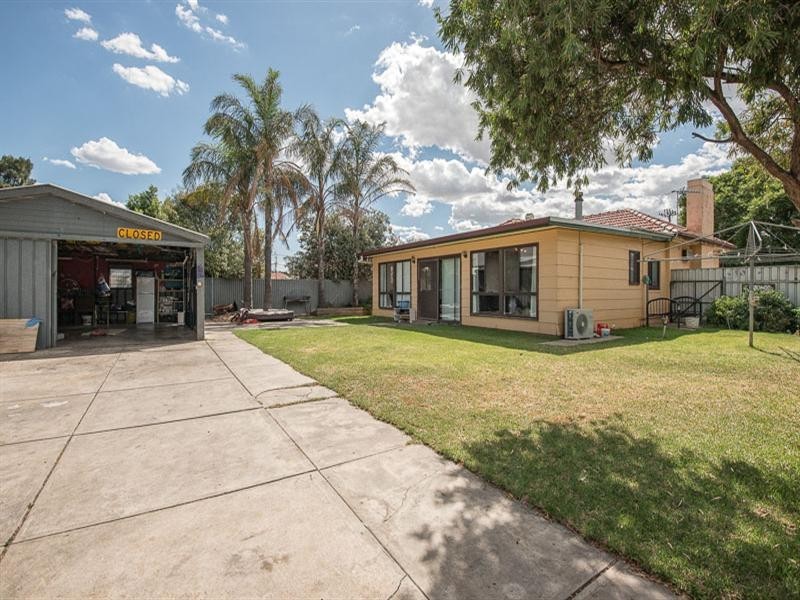 10 Poole Avenue, Woodville South SA 5011