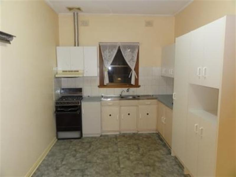 37 Clark Terrace, Seaton SA 5023