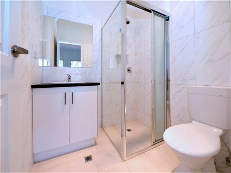 12 Hennessey Terrace, Pennington SA 5013