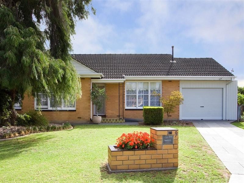 9 McMahon Place, Seaton SA 5023