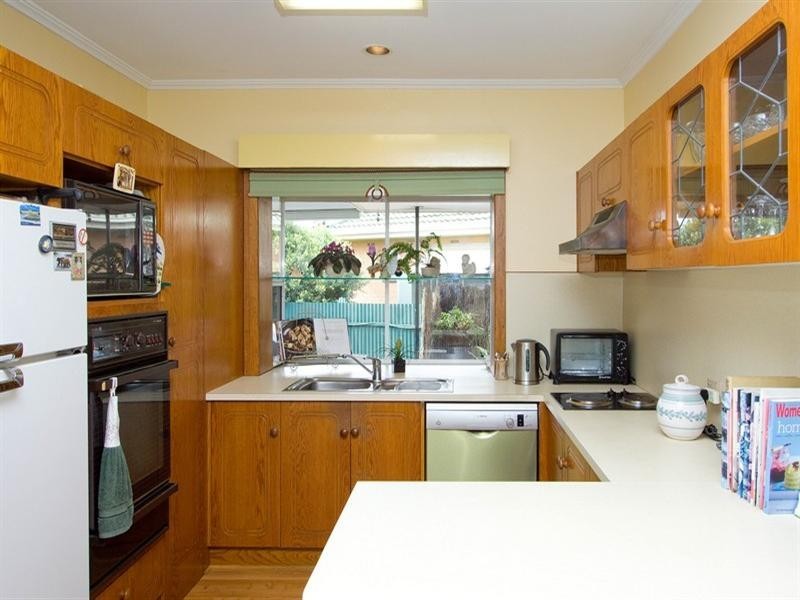 9 McMahon Place, Seaton SA 5023