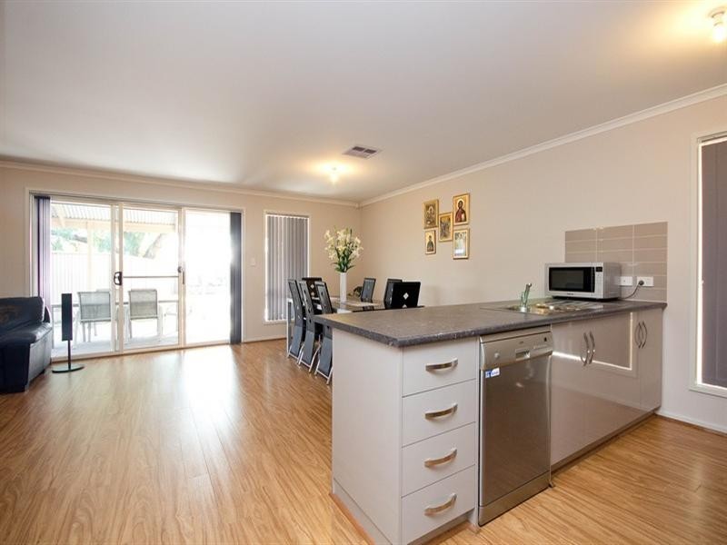 6B Second Avenue, Woodville Gardens SA 5012