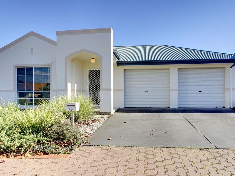 43 Saltram Parade, Oakden SA 5086