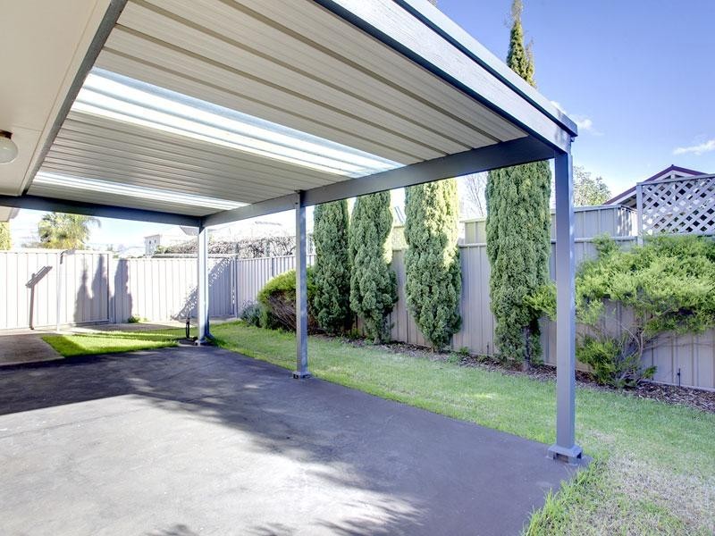 43 Saltram Parade, Oakden SA 5086