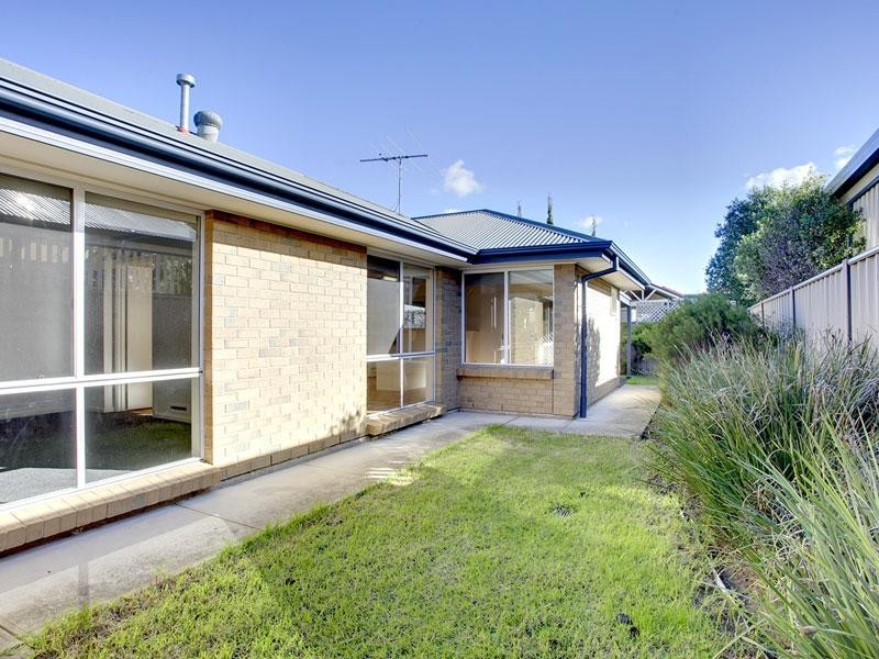 43 Saltram Parade, Oakden SA 5086
