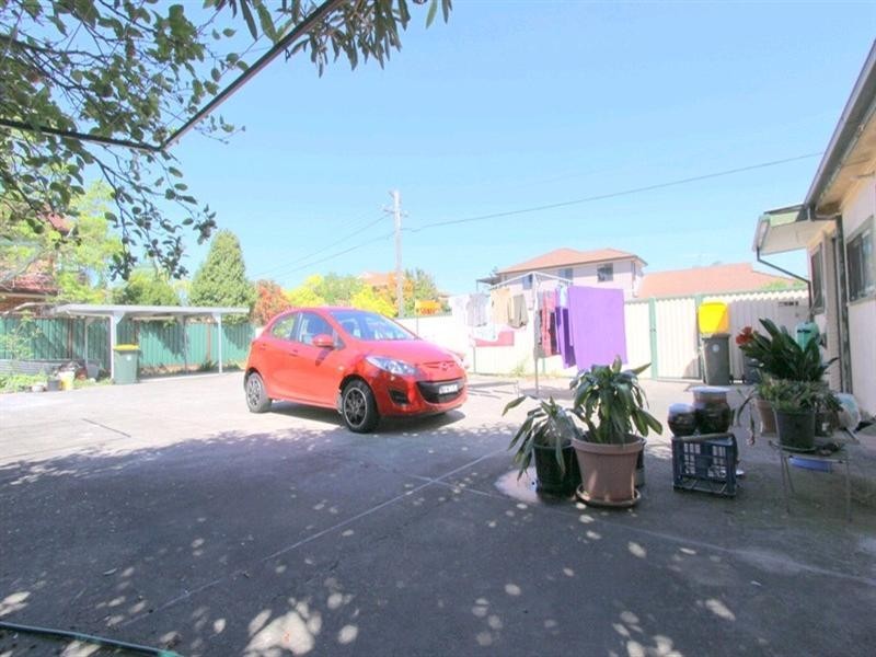 2/125 Brighton Avenue, Campsie NSW 2194