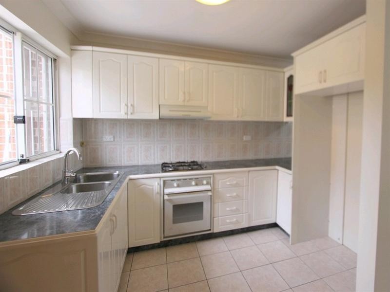 2/21 Grosvenor Street, Croydon NSW 2132