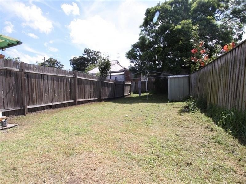 52 The Avenue, Granville NSW 2142