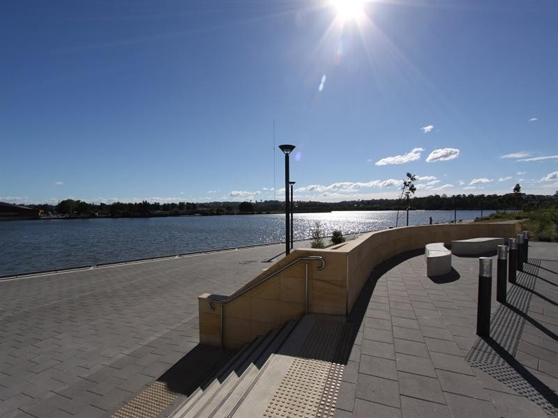 2/38 Shoreline Drive, Rhodes NSW 2138