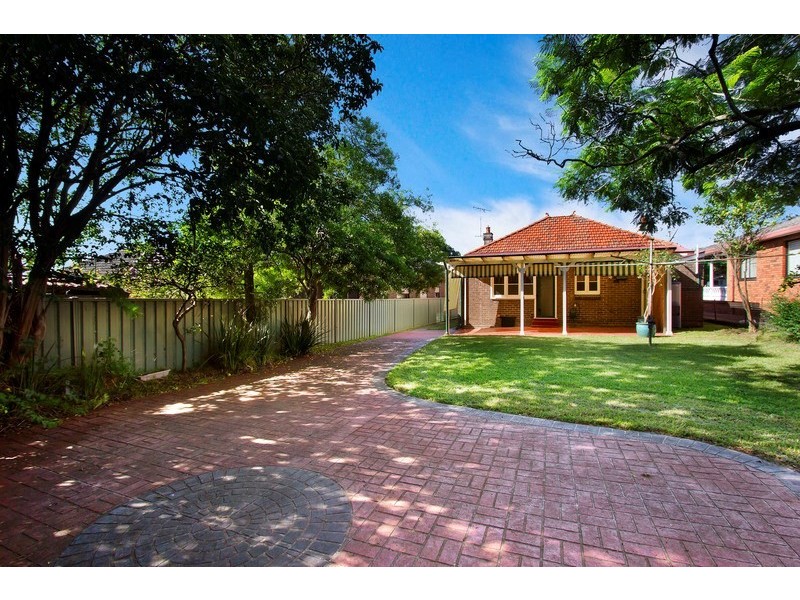 36 Crane Street, Concord NSW 2137