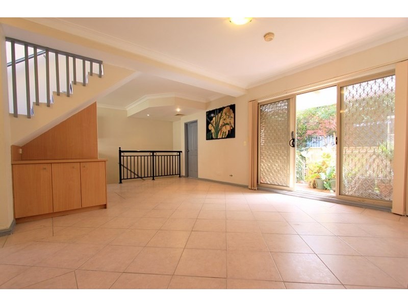 3/51 Gould Street, Campsie NSW 2194