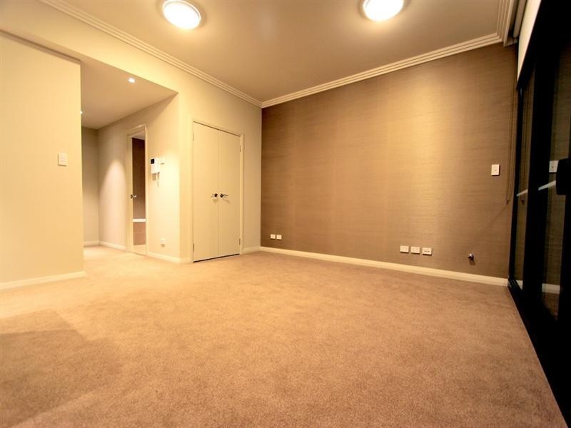 402/47 Hill Road, Wentworth Point NSW 2127