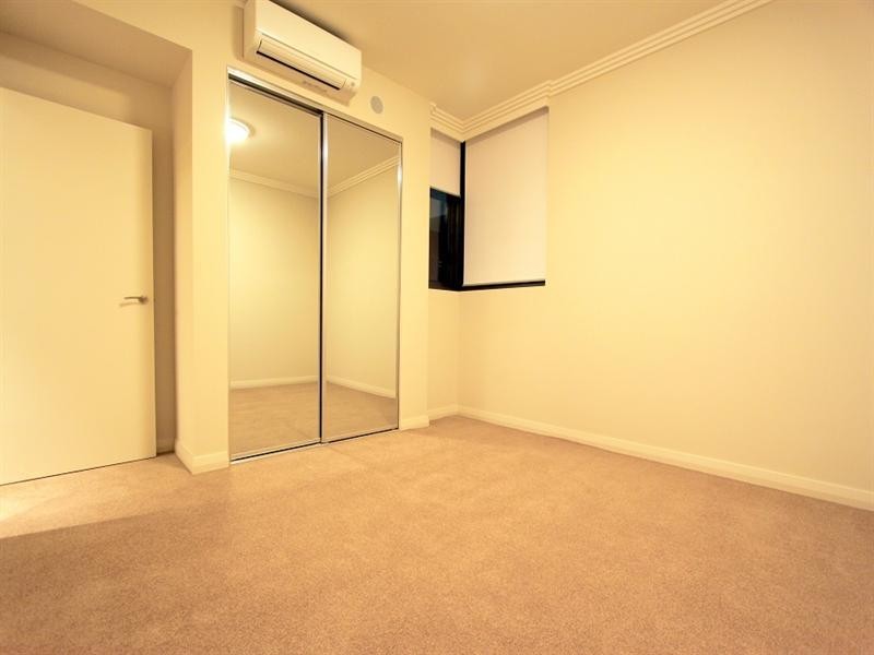 402/47 Hill Road, Wentworth Point NSW 2127