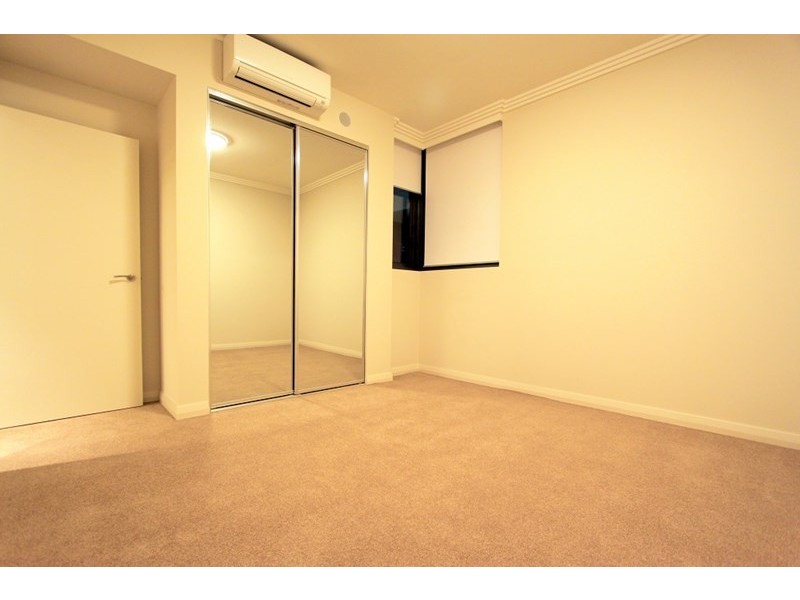 402/47 Hill Road, Wentworth Point NSW 2127