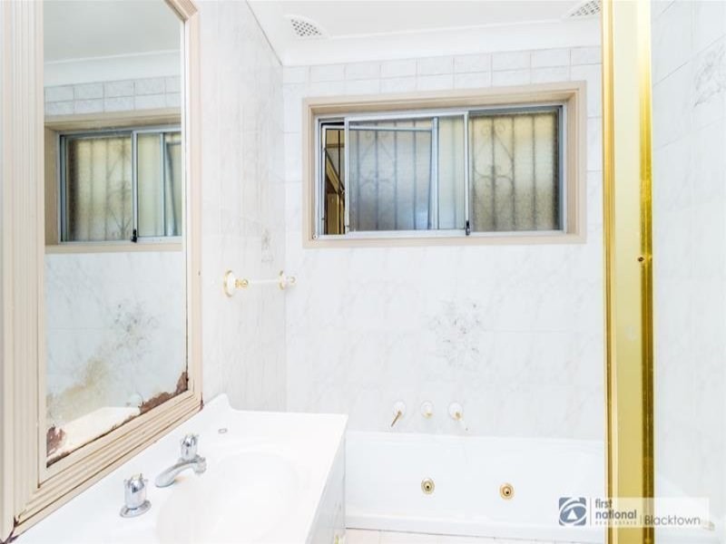 41 Illabo Street, Quakers Hill NSW 2763