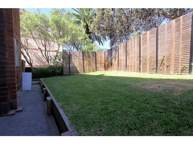 16 Military Road, North Bondi NSW 2026