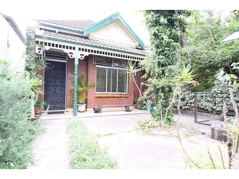 30 Silver Street, St Peters NSW 2044