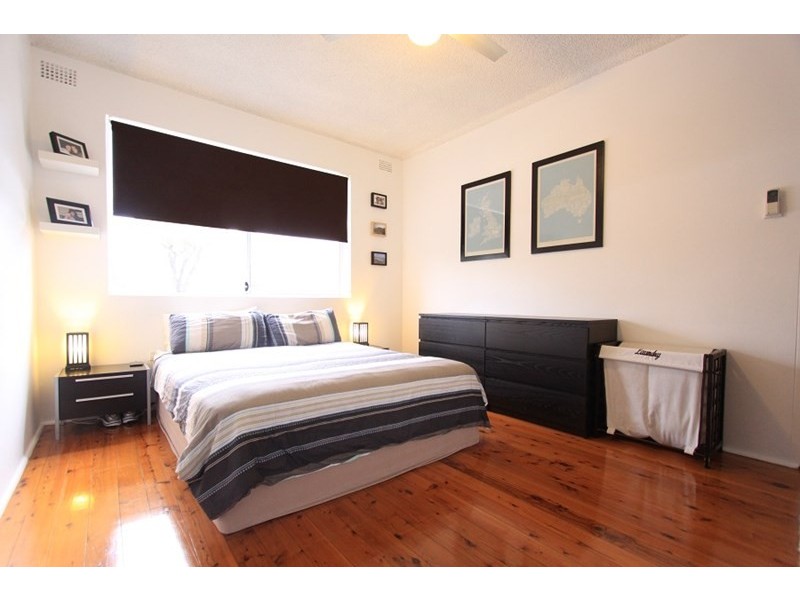 3/5 Defoe Street, Wiley Park NSW 2195