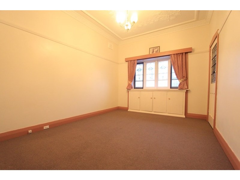 16 Platts Avenue, Belmore NSW 2192