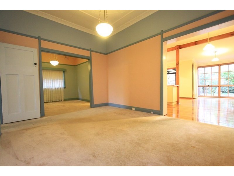 10 Erina Avenue, Five Dock NSW 2046