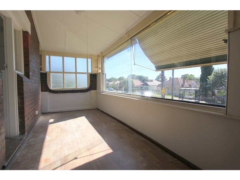 17 Park Road, Carlton NSW 2218