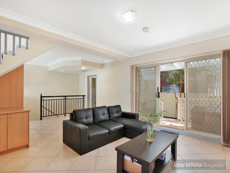 3/51 Gould Street, Campsie NSW 2194