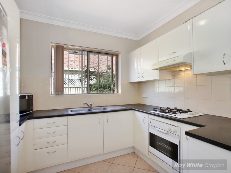 3/51 Gould Street, Campsie NSW 2194