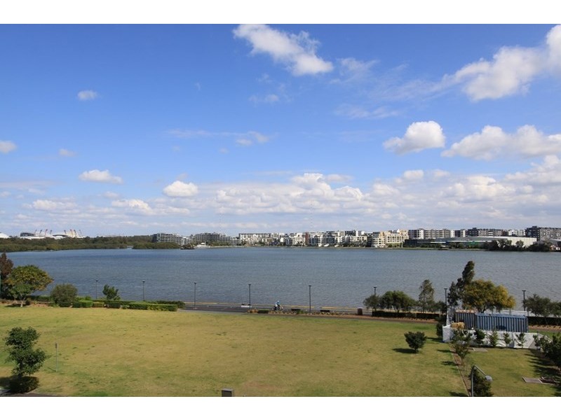 203/8 Mary Street, Rhodes NSW 2138