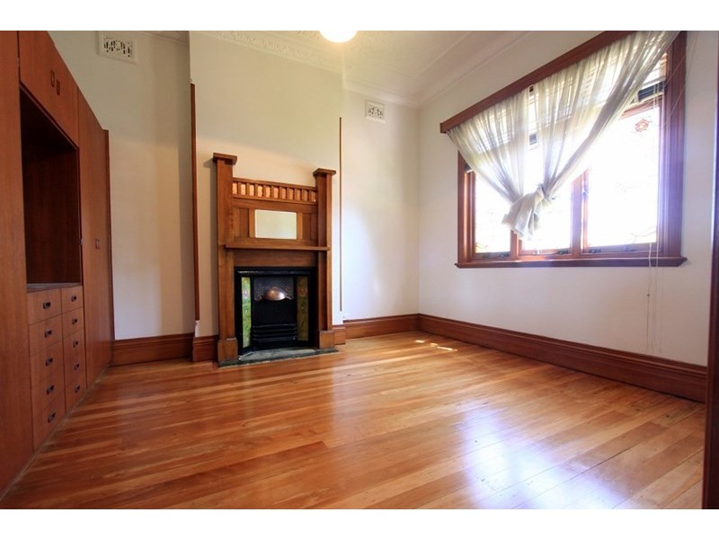 8 Murray Street, Croydon NSW 2132