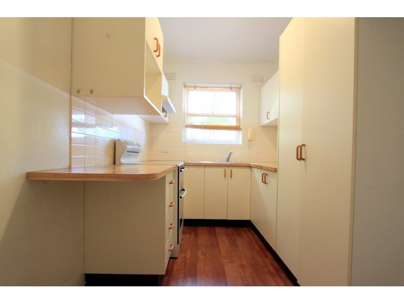 2/37 Edwin St Sth, Croydon NSW 2132