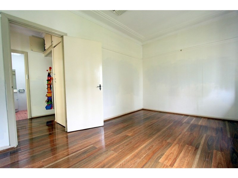 154 Lucas Road, Seven Hills NSW 2147